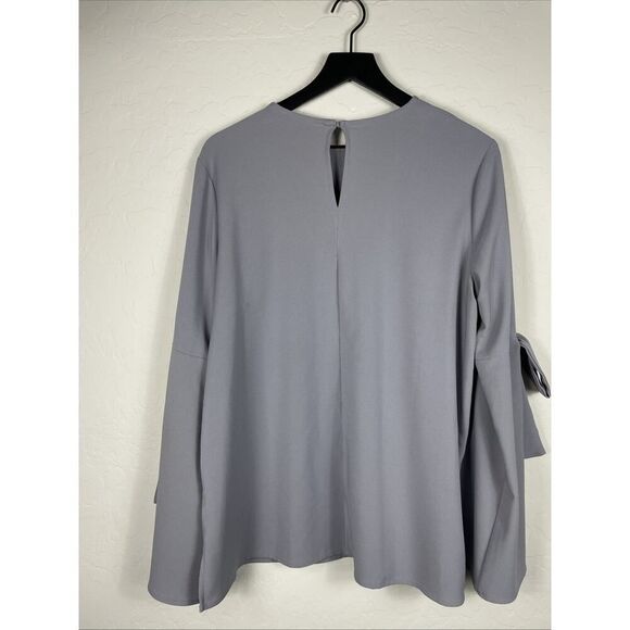 Halogen Women's Gray Long Bell Sleeves Bow Size Medium - Picture 2 of 7